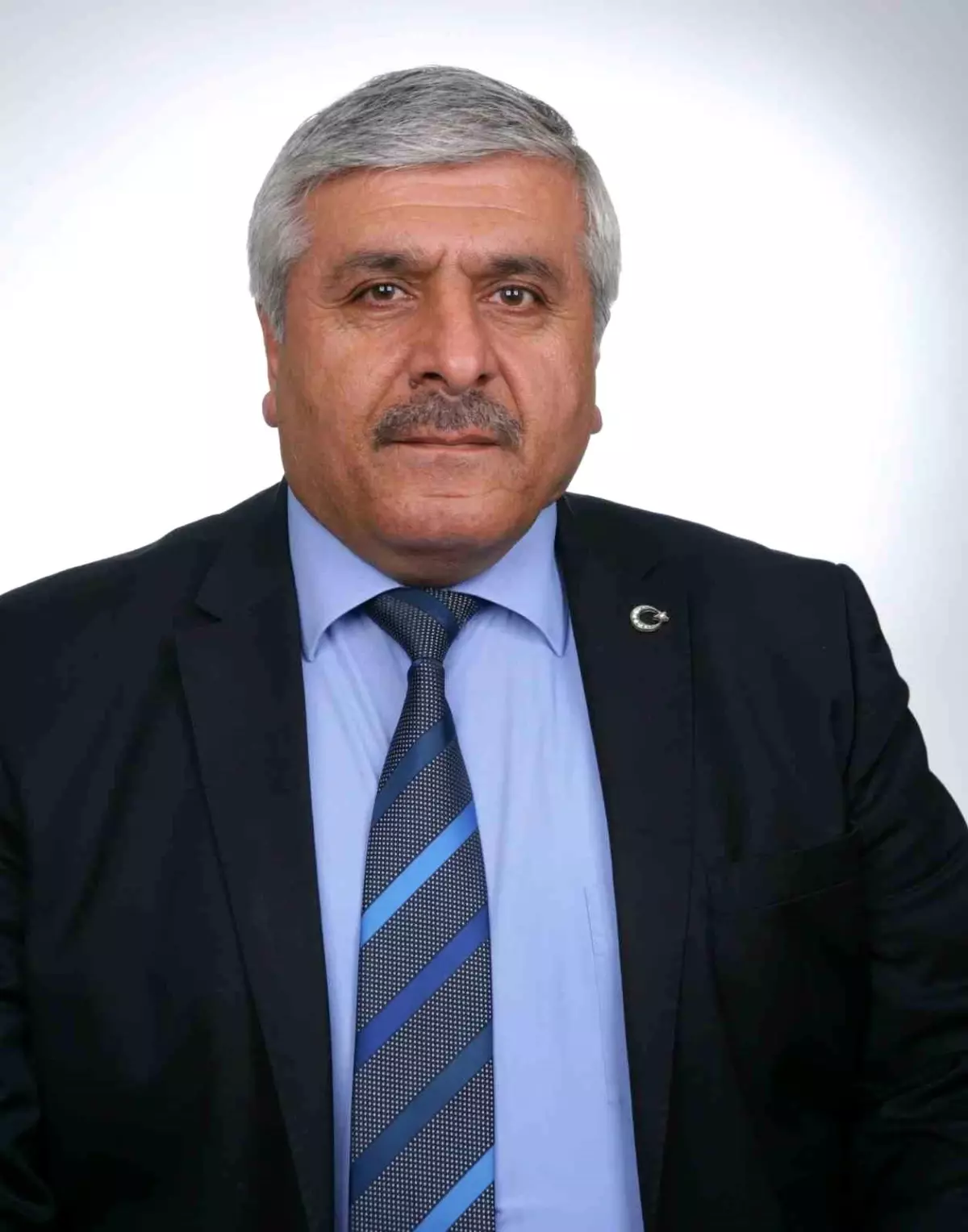 DEB-SEN: Zam Teklifi Komik ve Kabullenilemez