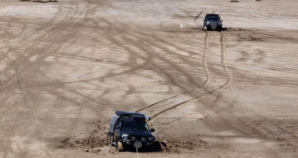 Bu yola giren arabasını bırakıp gidiyor: Üstüne 134 bin TL ceza ödüyor