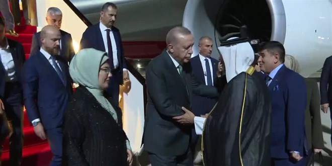 Cumhurbaşkanı Erdoğan Katar’a geldi