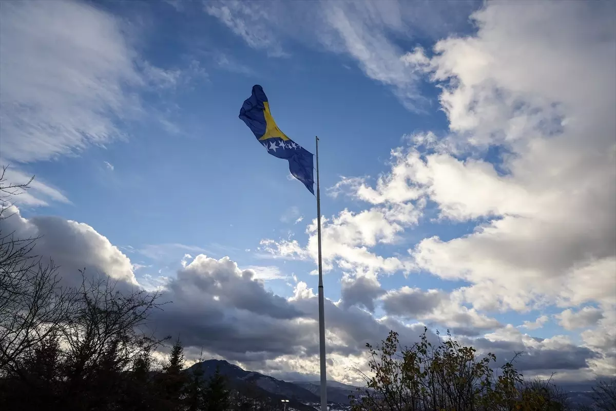 Bosna Hersek tarihinin önemli günlerinden “Devlet Günü” törenlerle kutlanıyor