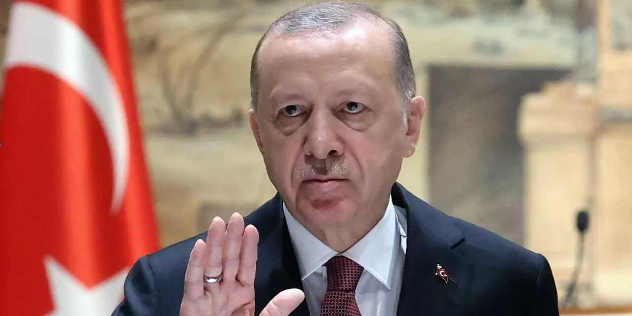 Erdoğan’ın adaylığı hakkında bomba iddia: Herkes Anayasa değişikliği diyordu