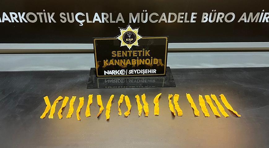 Konya’da akılalmaz olay! İç çamaşırının bel lastiği kısmında uyuşturucu ele geçirildi