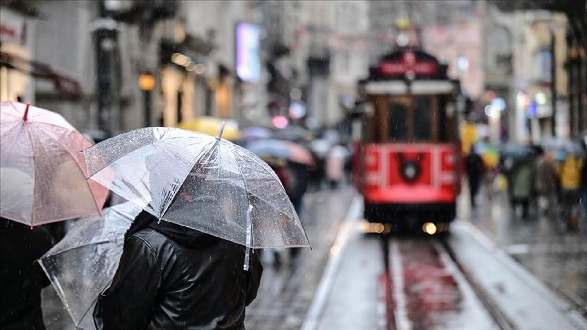 Meteoroloji sağanak için saat verdi: 4 bölgede etkili olacak