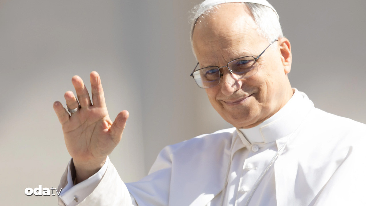 Papa: Ödevlerinizi yapay zekâya yaptırmayın