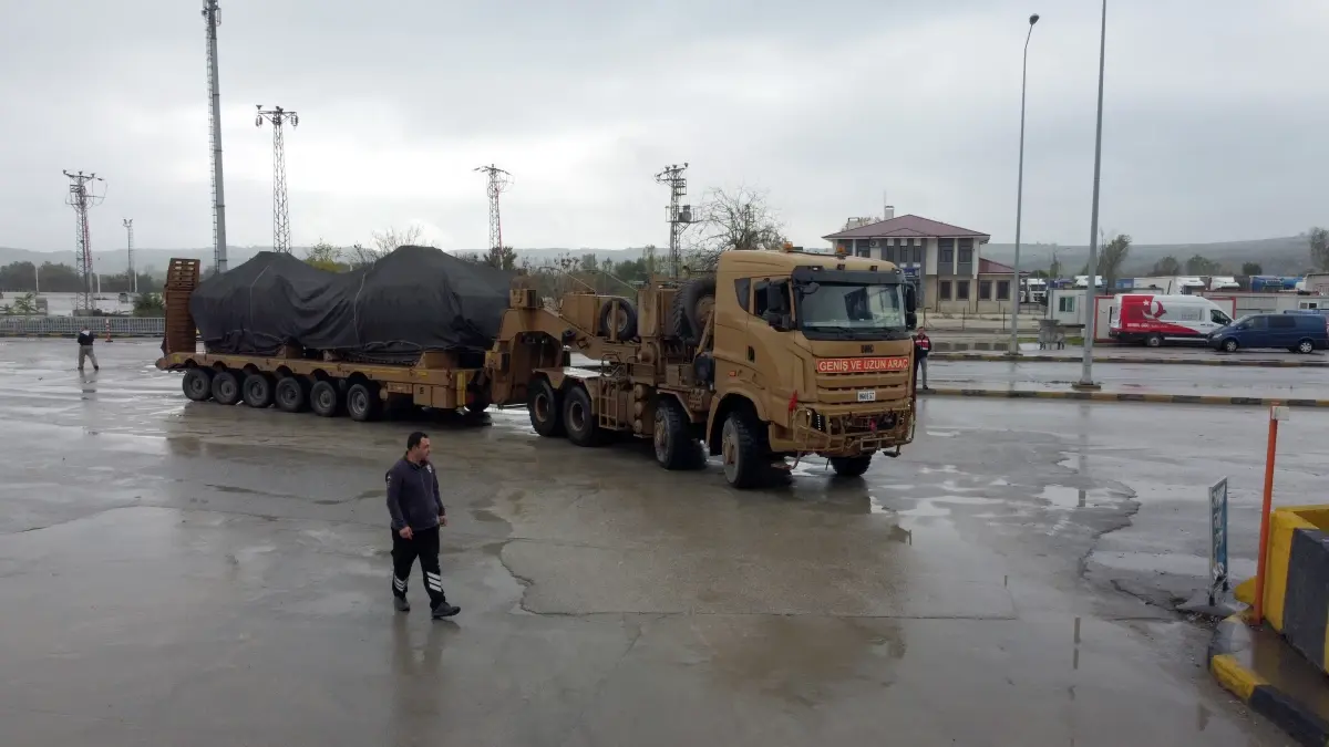 Türk Zırhlı Araçları NATO Tatbikatı İçin Bulgaristan’a Geçti