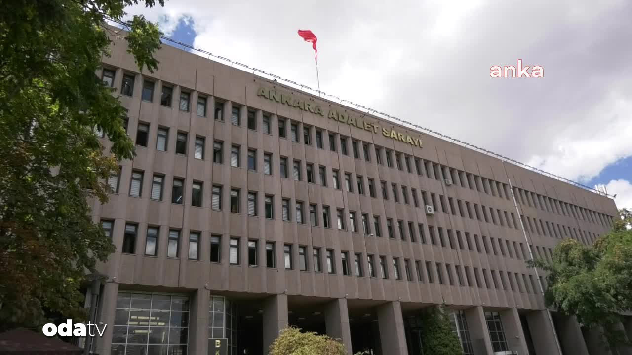 Ankara merkezli FETÖ operasyonu: 20 gözaltı