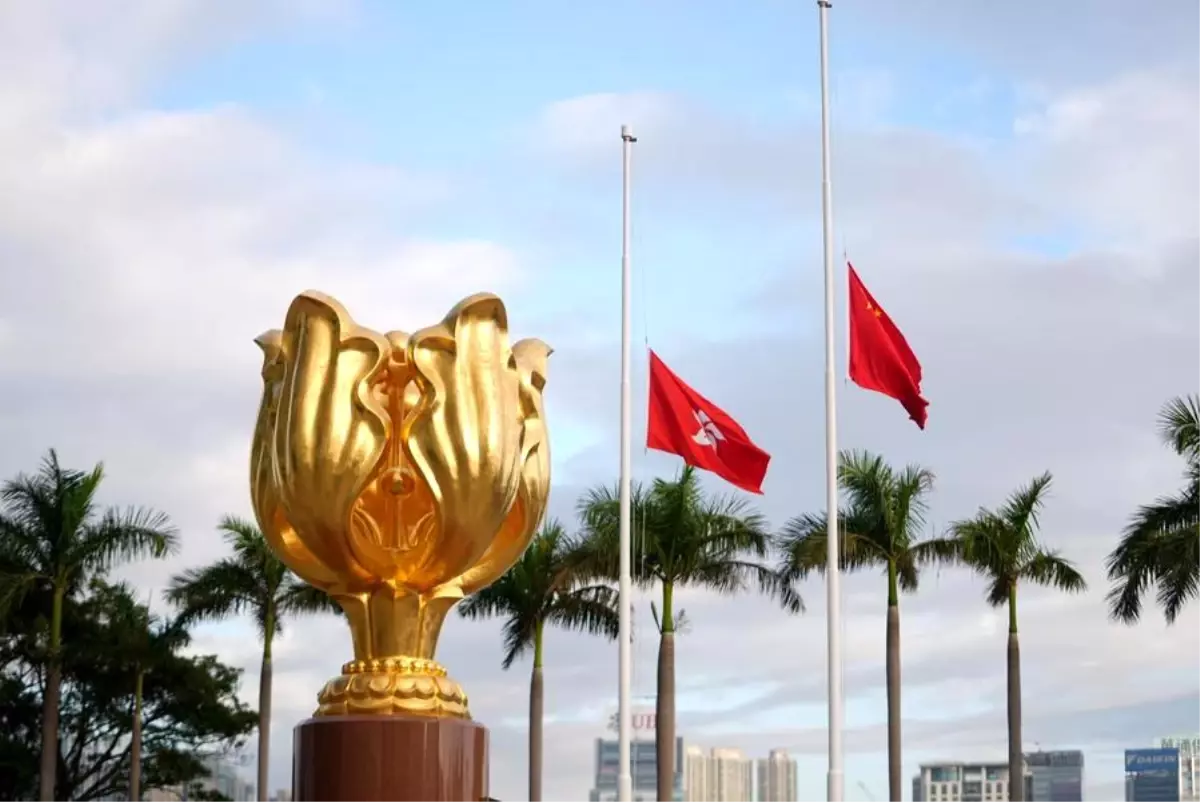 Hong Kong’da Yangın Kurbanları için Anma Töreni