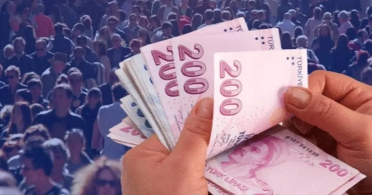 Kamu çalışanları ve emeklilerden ek zam tepkisi! Adalet istiyoruz, ayrıcalık değil