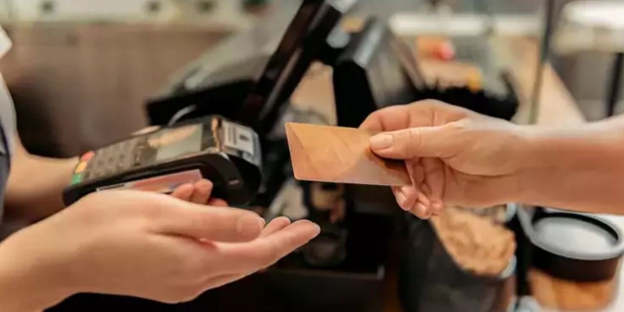 Resmen oldu: Günlük yemek ücreti 330 TL!