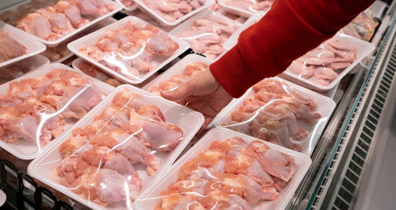 Tavuk fiyatlarına zam: Market ve kasap raflarında etiketler değişiyor