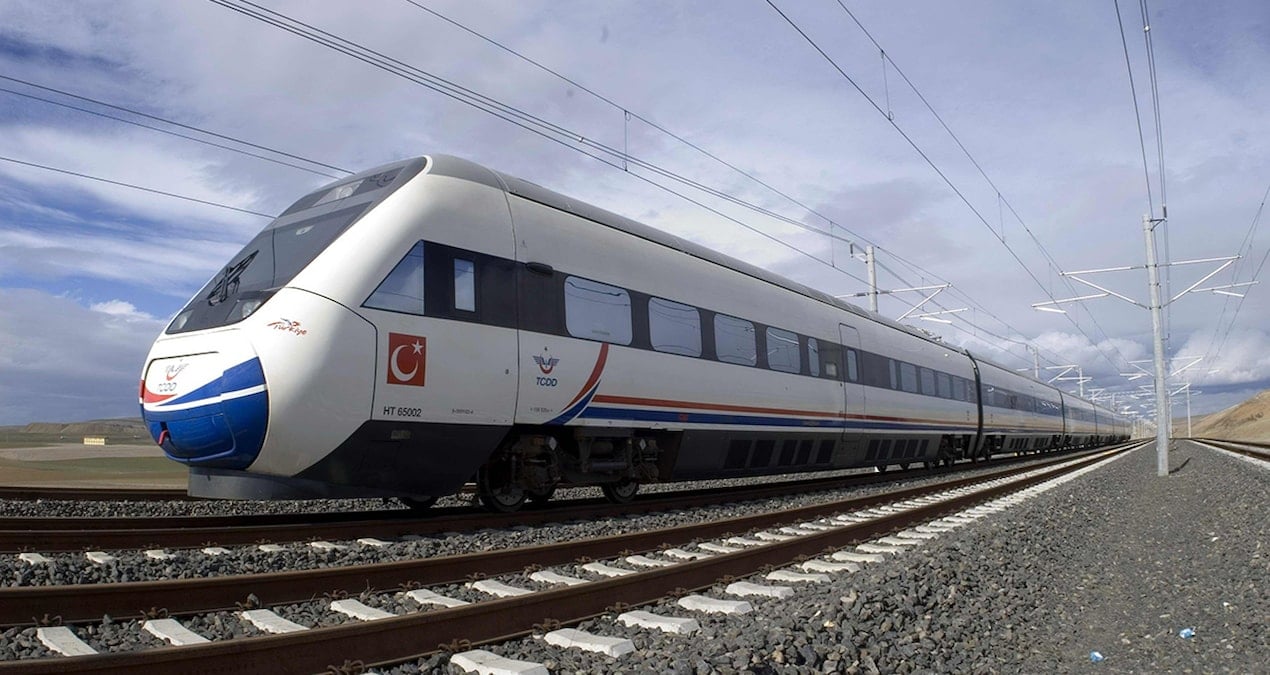 TCDD’den trenlerde internet ihalesi