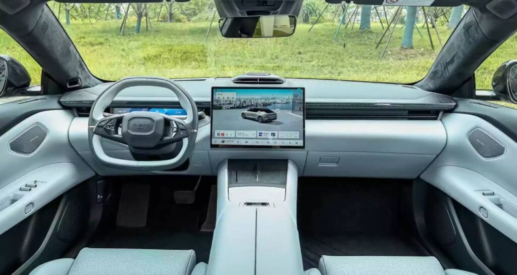 4 Dakikada Yüzde 70 Şarj Olabilen Elektrikli Araç İçin Seri Üretim Başladı