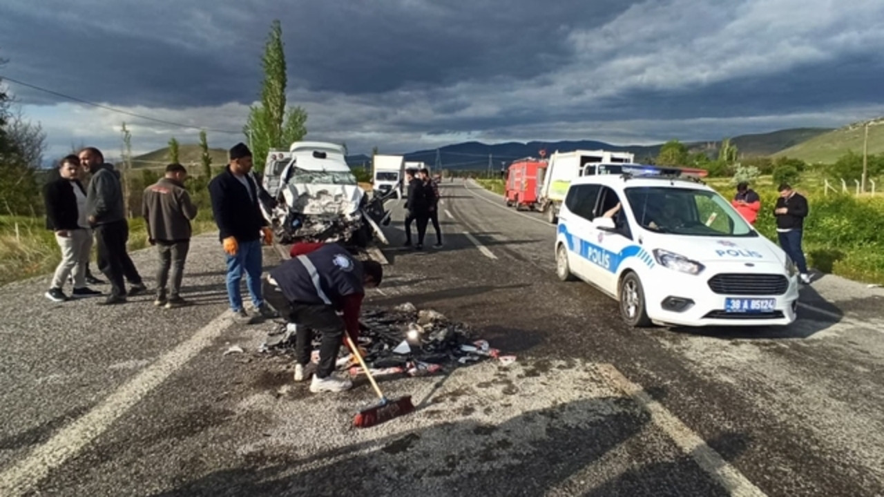 Kayseri’de Feci Trafik Kazası: Bir Ölü, İki Yaralı